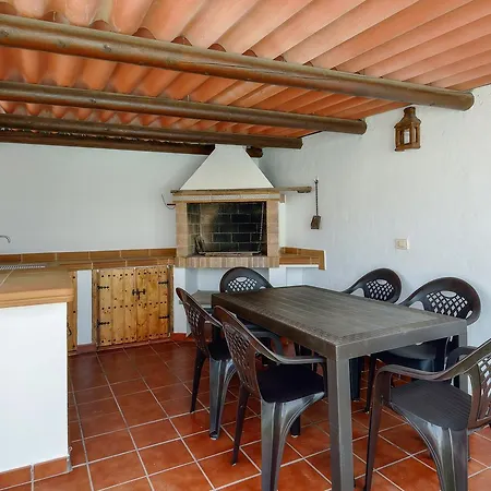 Villa Rivera *